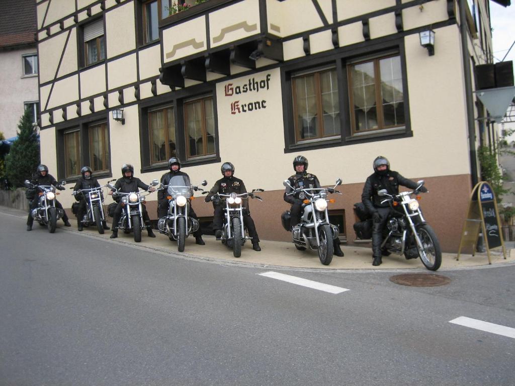 Hotel Krone Stuehlingen - Das Tor Zum Suedschwarzwald Exterior foto